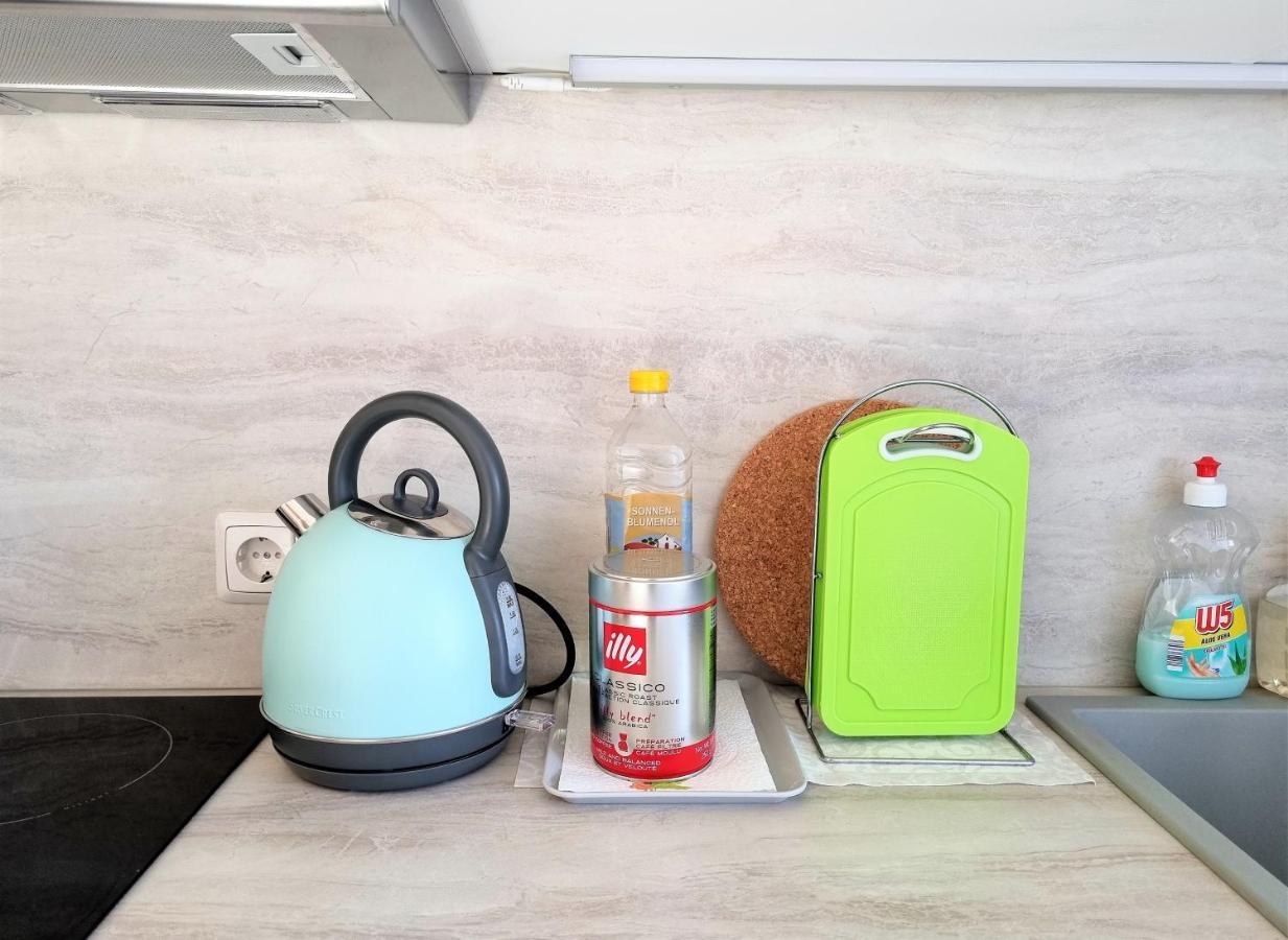Apartment Bayreuth, Grosse Ferienwohnung Im Haus Mit Kunst, 3 Schlafzimmer, Kueche, Parkplatz Buitenkant foto
